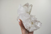 Load image into Gallery viewer, Quartz Cluster