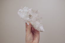 Load image into Gallery viewer, Quartz Cluster Healing Crystal